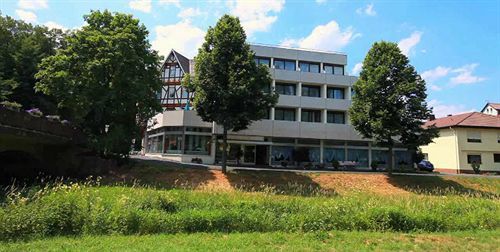 Hotel Schober Am Kurpark Bad Salzschlirf Exterior photo